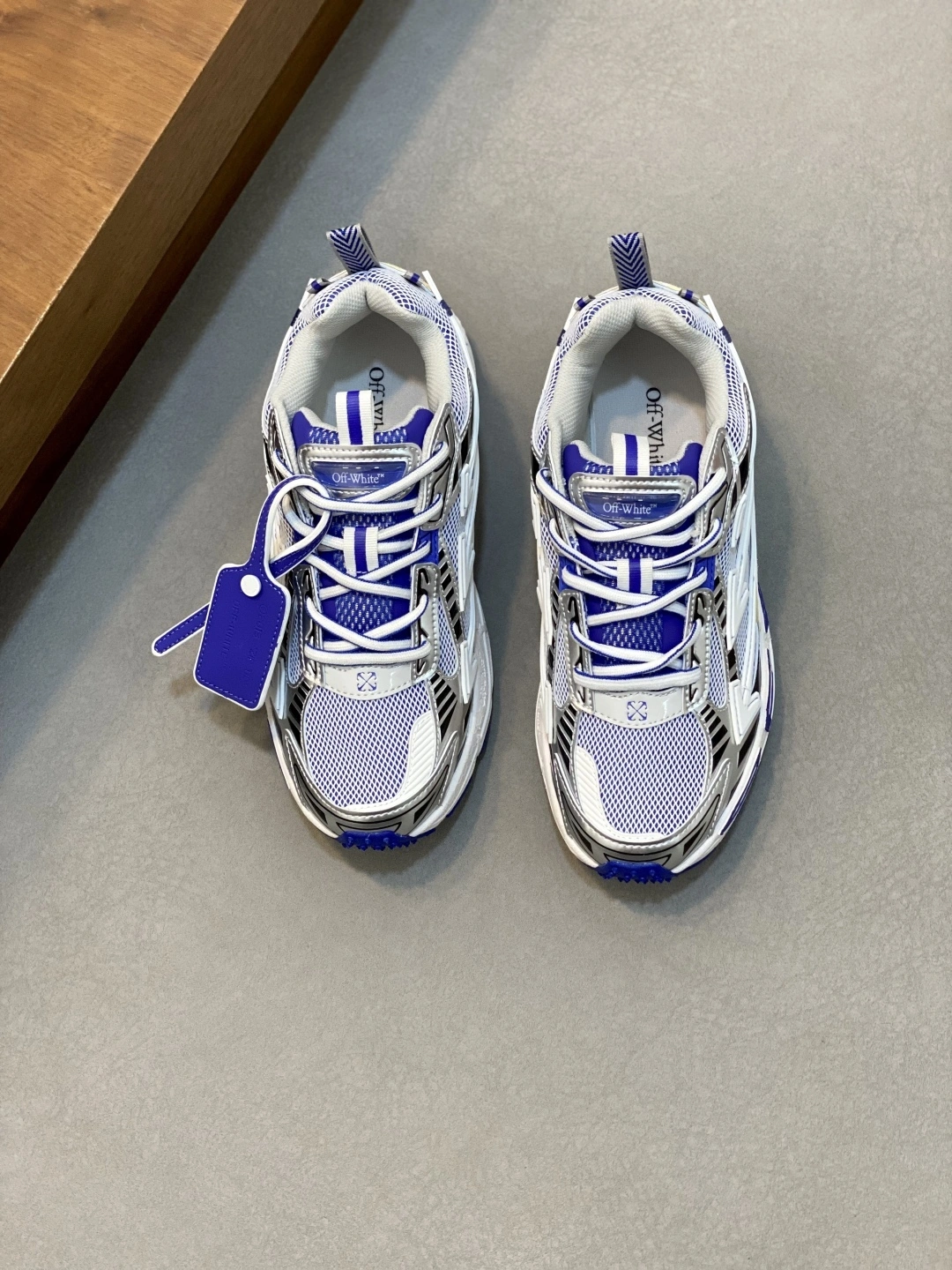 & OOBB-- Off Whit5 OWIA289S25FAB0044501 C O VirGil Abloh item：E-X062I0120