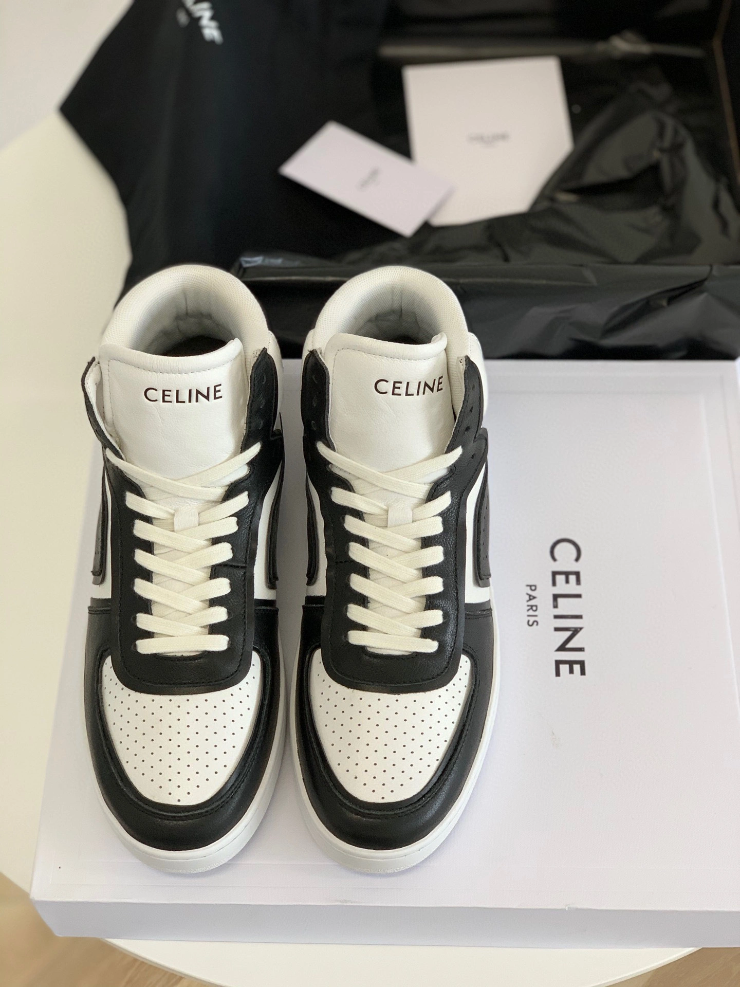 & OOBB-- cowhide 2021 FW 2colour item : B-X045B25117-2