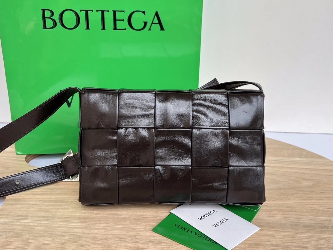 MOMO-- V595t1 667298VCQ712145 high quality version Calfskin waxed skin item:E-B063A0874