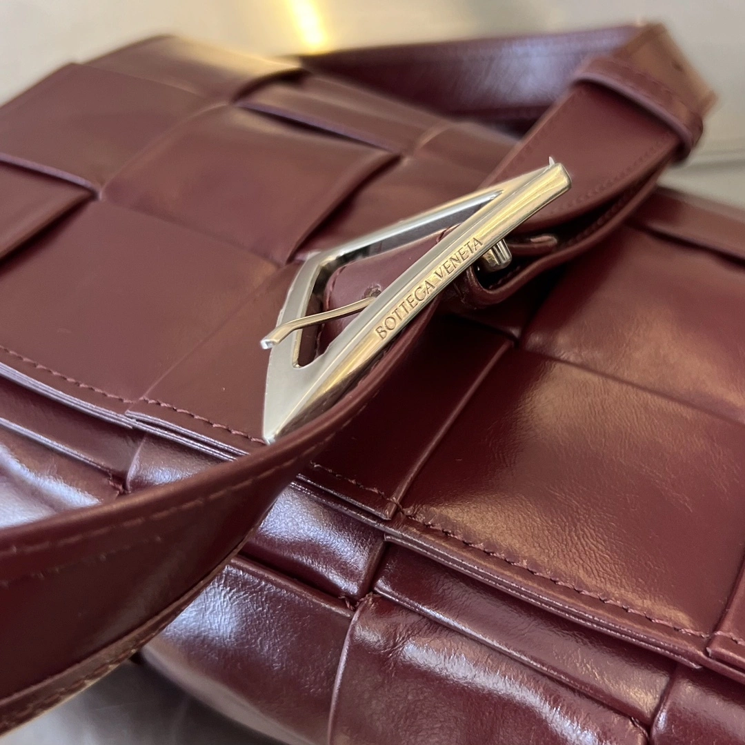 MOMO-- V595t1 667298VCQ712245 high quality version Calfskin waxed skin item:E-B063A0873