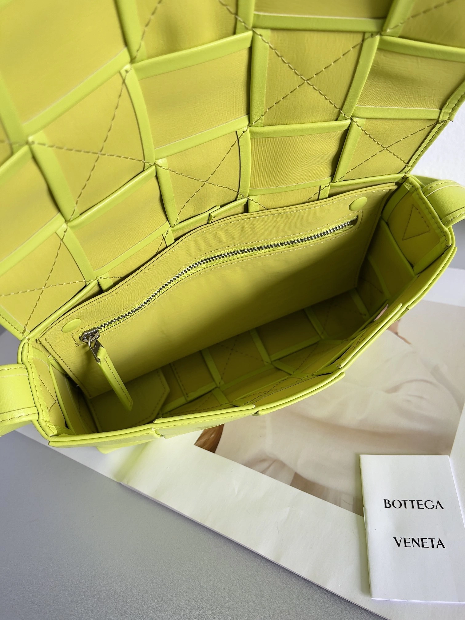 MOMO-- V595t1 667298VCQ717301 high quality version Calfskin waxed skin item:E-B063A0869
