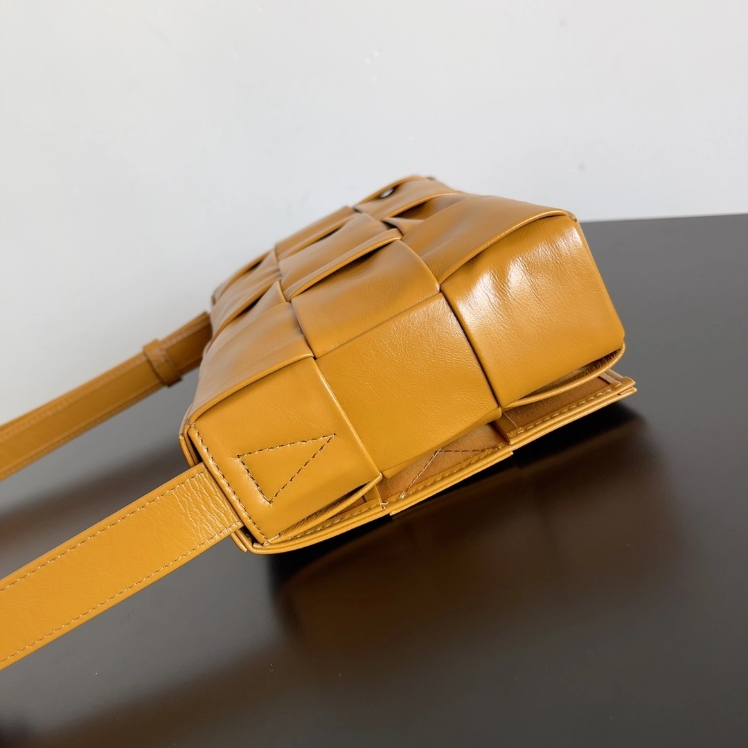 MOMO-- V595t1 667298VCQ717723 high quality version Calfskin waxed skin item:E-B063A0870