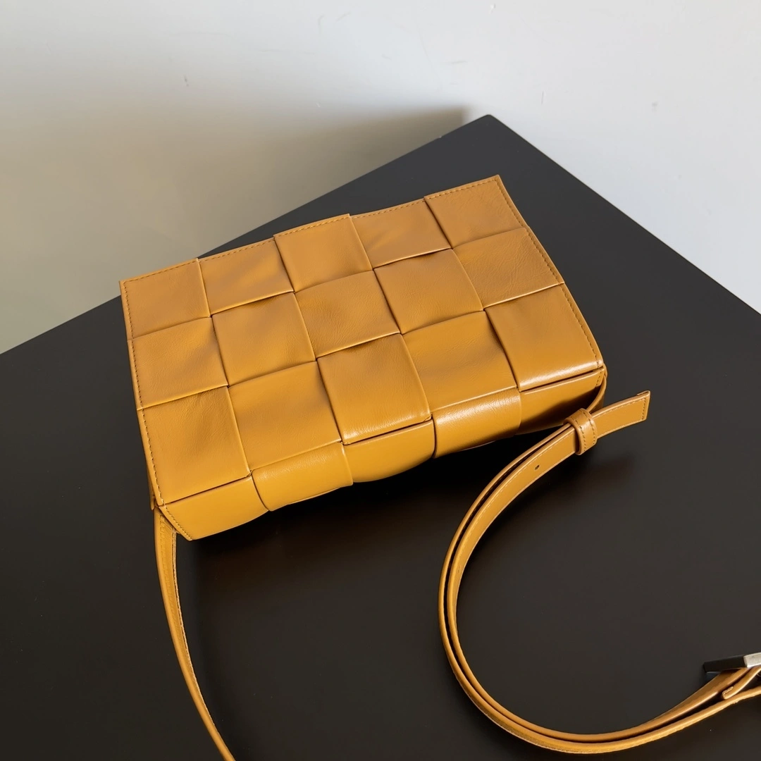 MOMO-- V595t1 667298VCQ717723 high quality version Calfskin waxed skin item:E-B063A0870