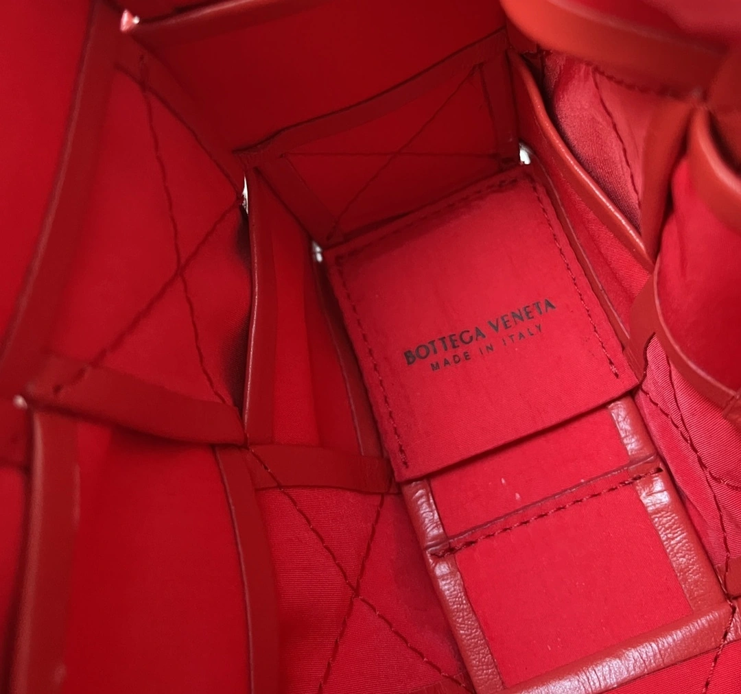 MOMO-- V595t1 667298VCQ718823 high quality version Calfskin waxed skin item:E-B063A0864