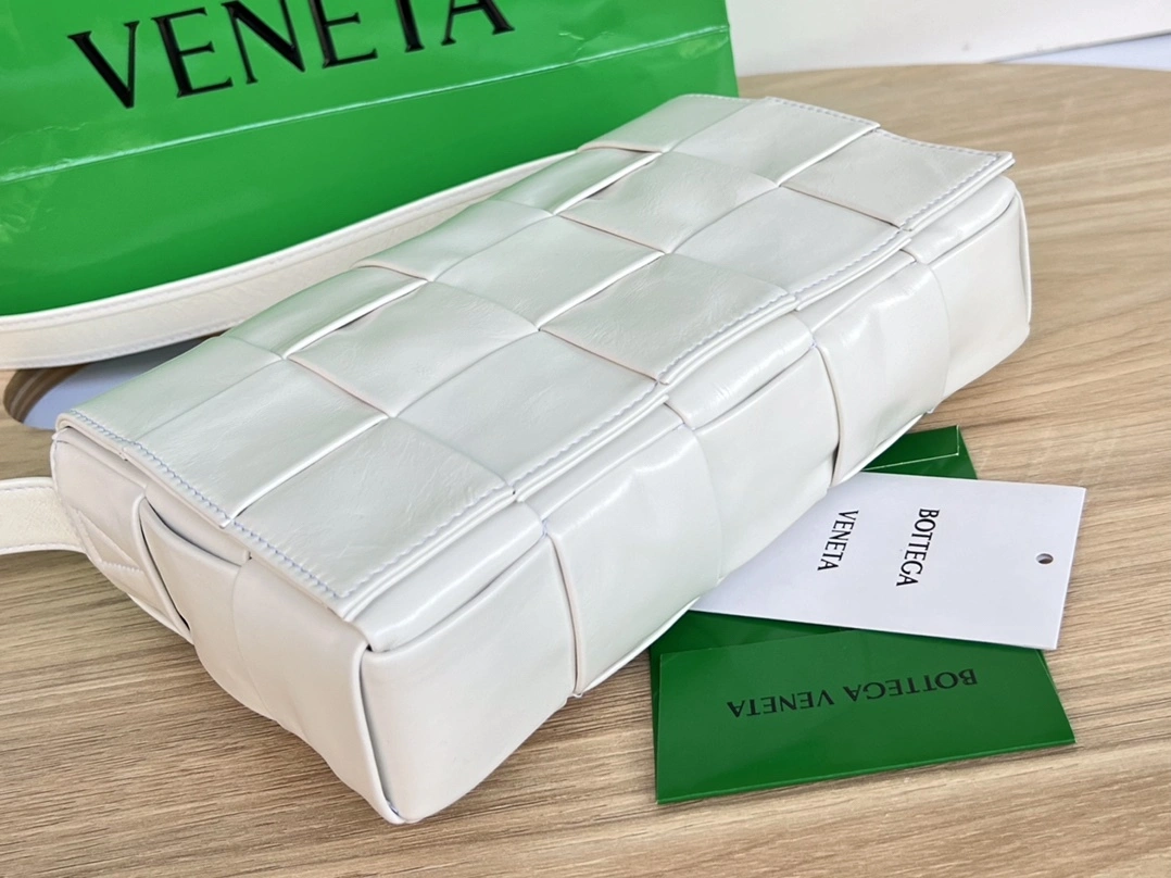 MOMO-- V595t1 667298VCQ719005 waxed skin Calfskin high quality version item:D-B063I0903