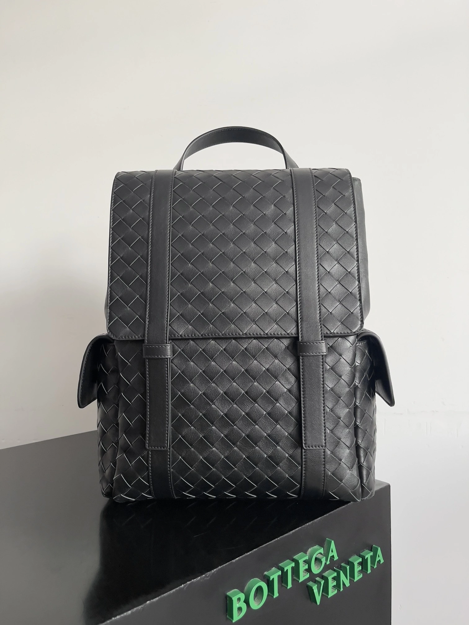 MOMO-- V595t1 805971V2HL18803 high quality version 2colour Calfskin item:E-B100D2197-2H