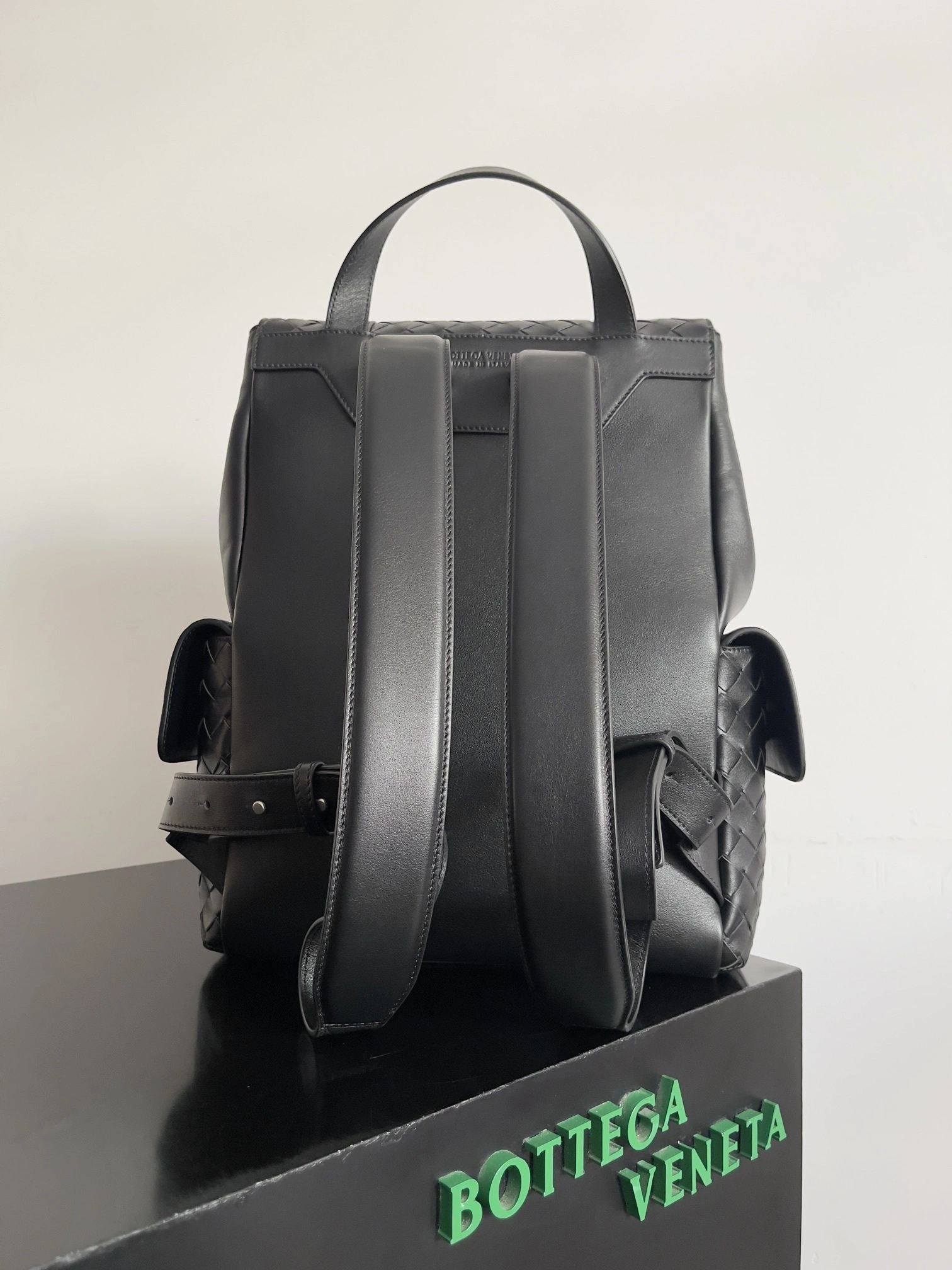 MOMO-- V595t1 805971V2HL18803 high quality version 2colour Calfskin item:E-B100D2197-2H
