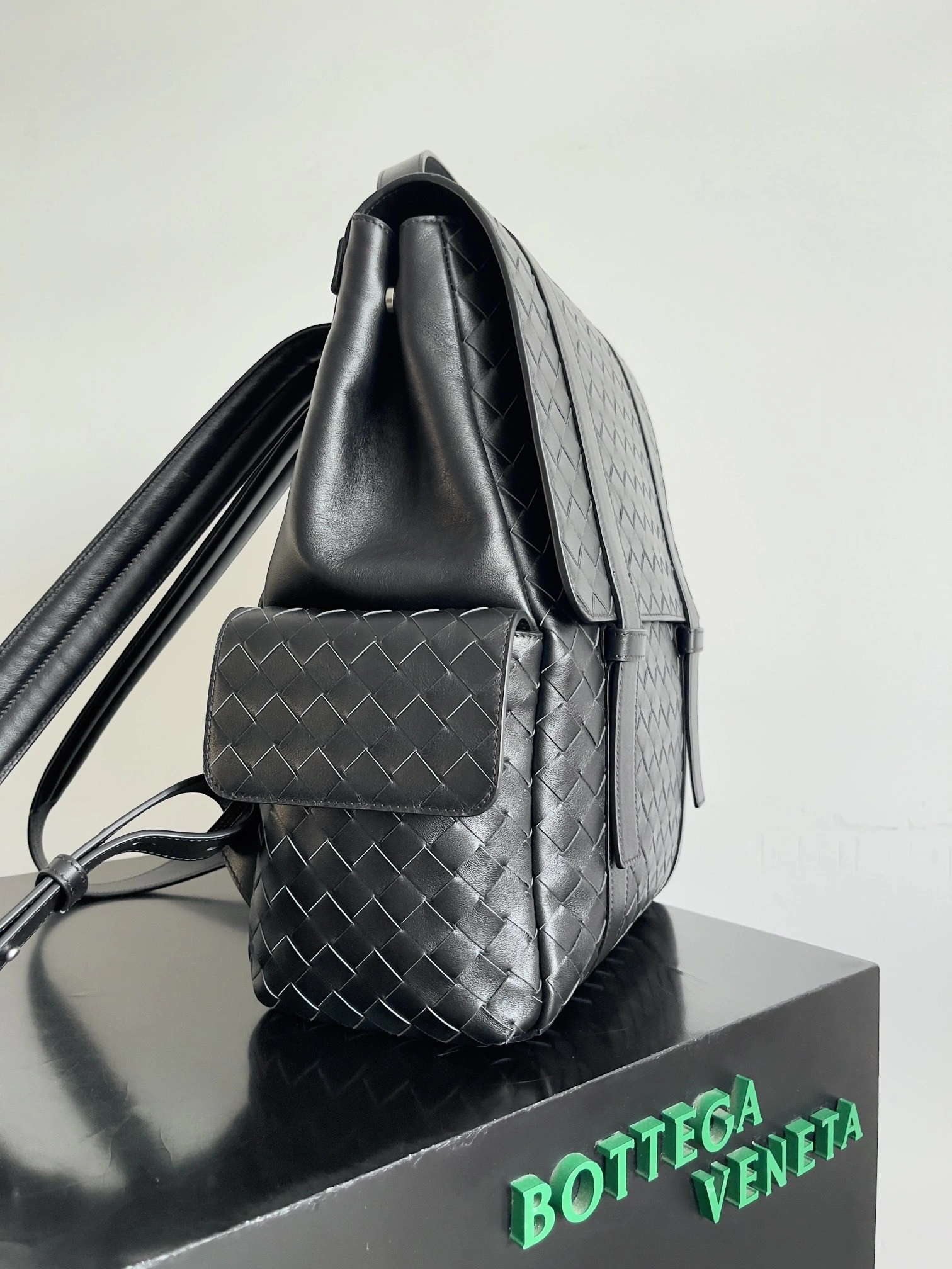 MOMO-- V595t1 805971V2HL18803 high quality version 2colour Calfskin item:E-B100D2197-2H