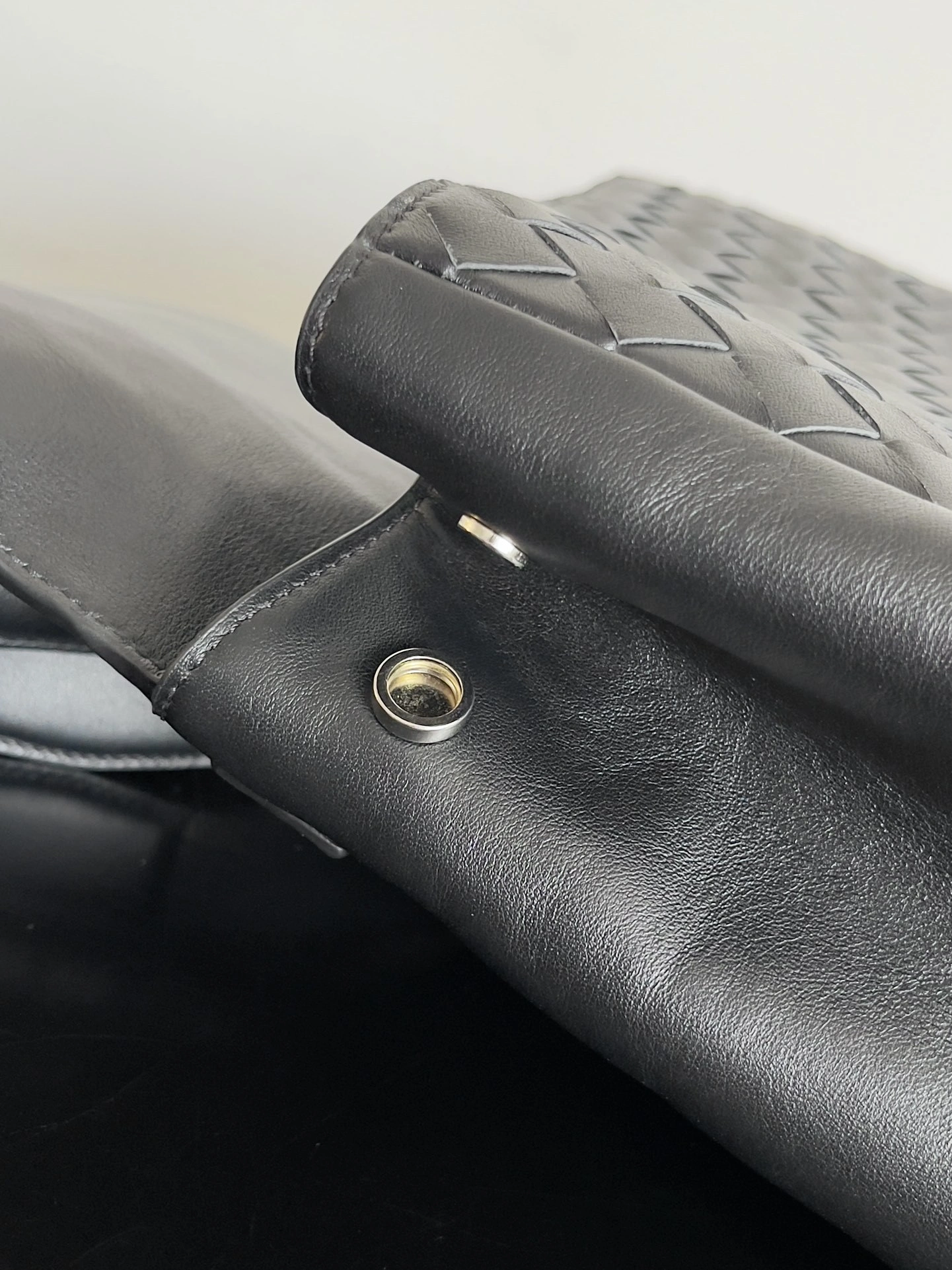 MOMO-- V595t1 805971V2HL18803 high quality version 2colour Calfskin item:E-B100D2197-2H