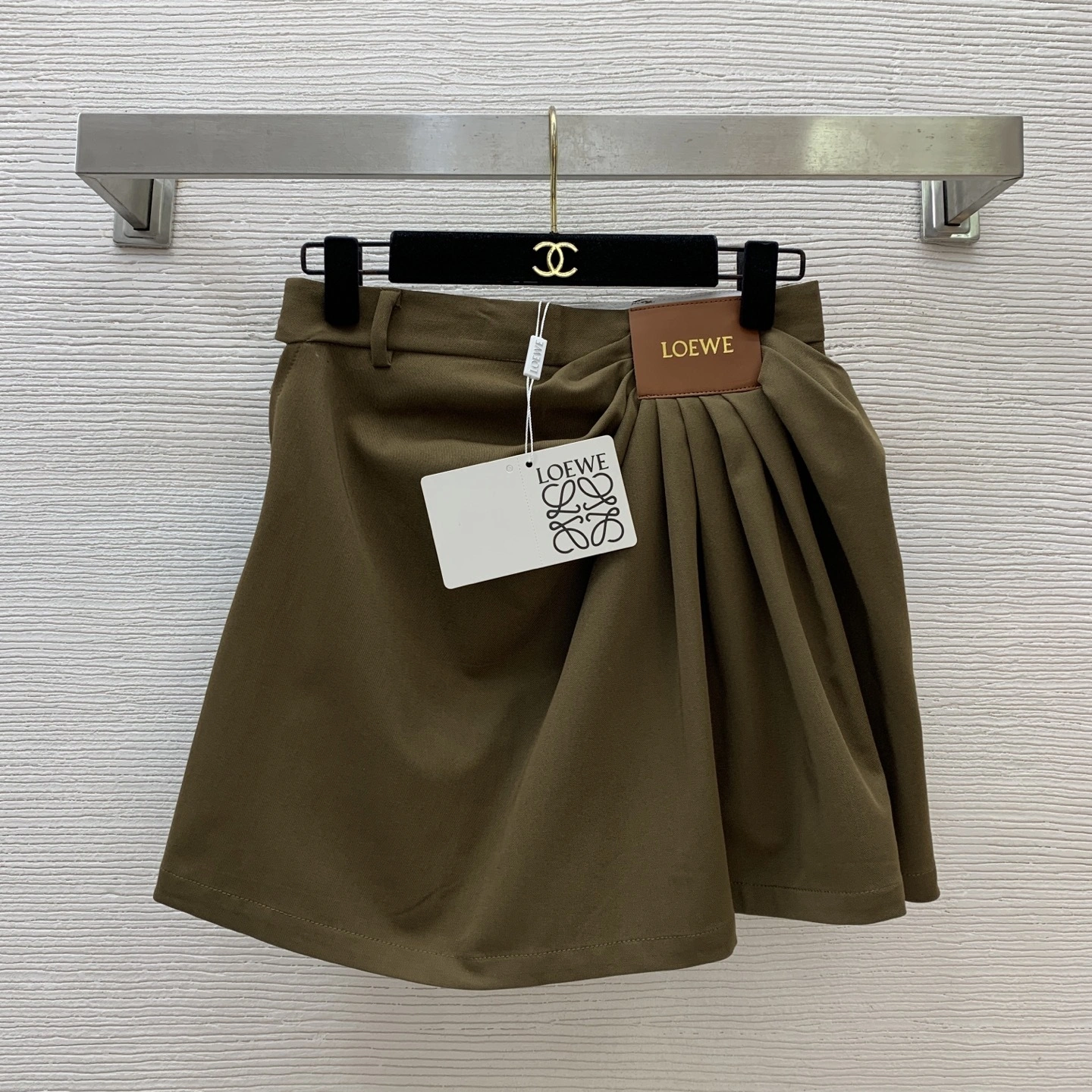 & Victoria- 8o5w5 2colour item:E-F044F0321-2