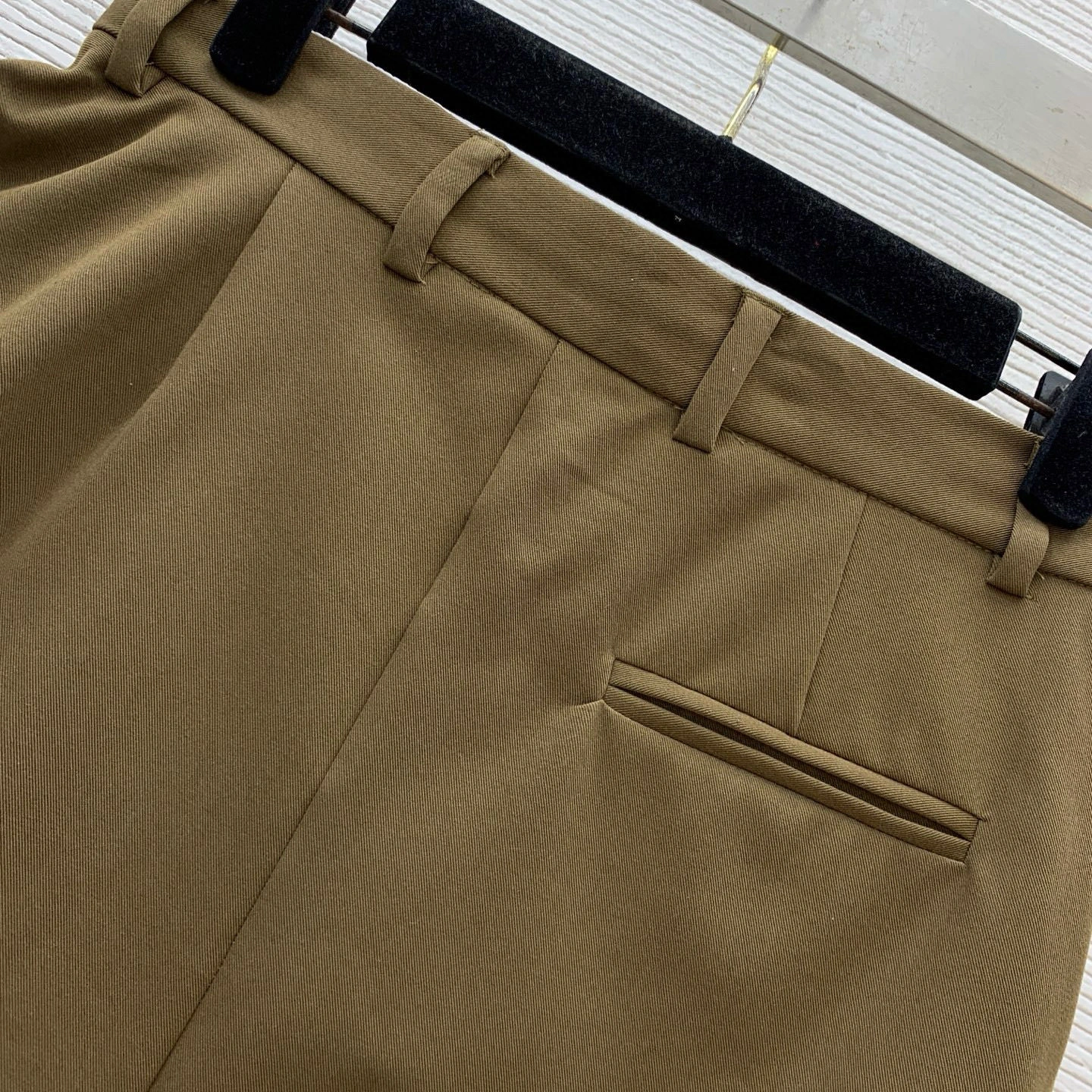 & Victoria- 8o5w5 2colour item:E-F044F0321-2