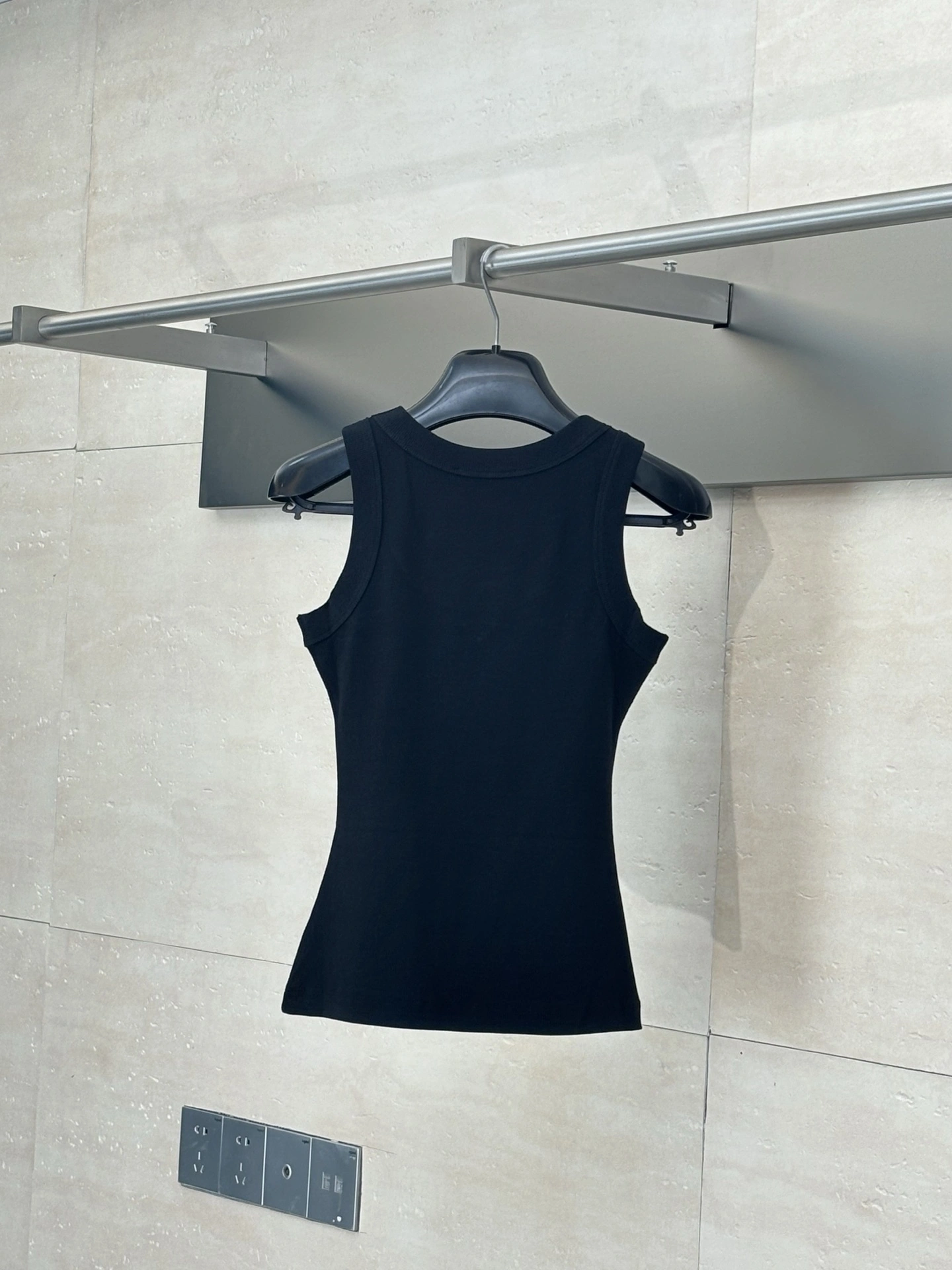 & Victoria- Pr141 2colour item:E-F363F1048-2