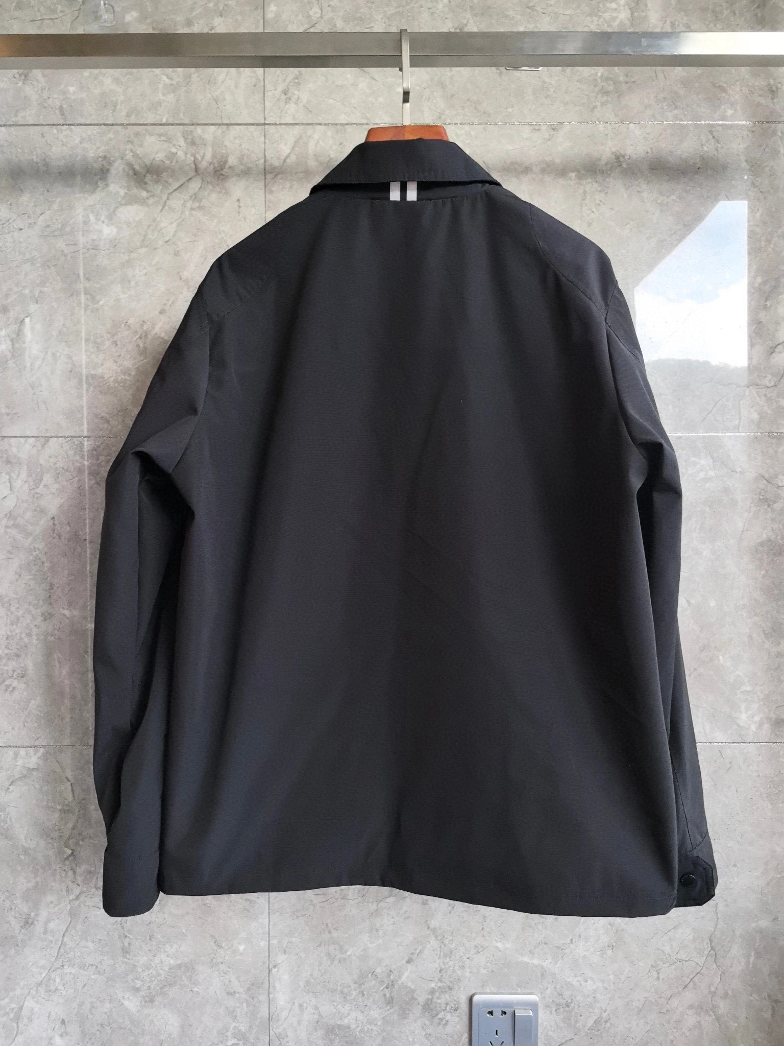 & air- 6oos5 oversized 2Colour item:D-F000I0730-2