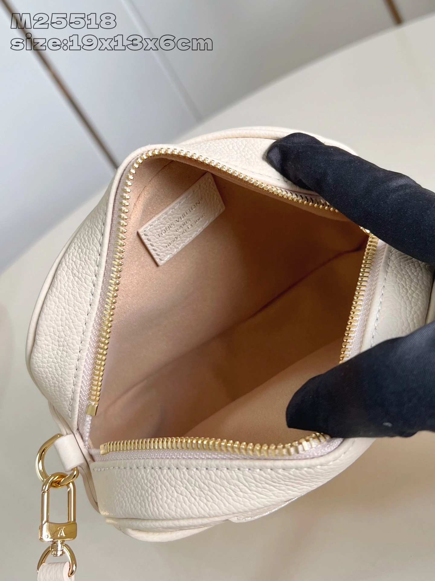 MOMO-- 8V M26509 high quality version Monogram Empreinte Tiny Camera Bag cowhide item:E-B574K1819