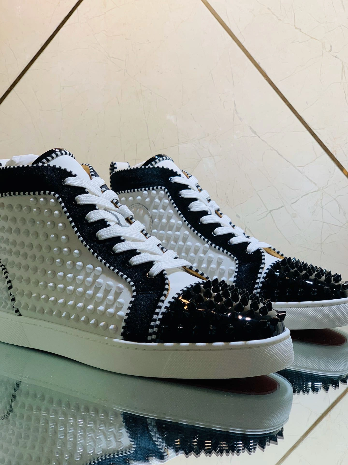 & item number : 036F105X0000F2016