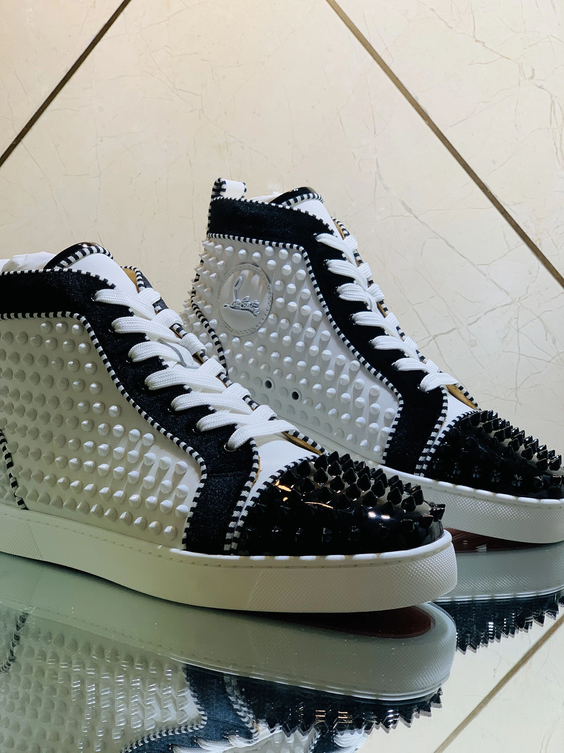 & item number : 036F105X0000F2016