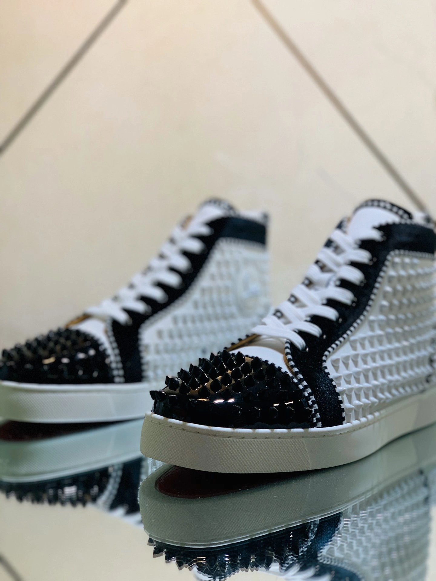 & item number : 036F105X0000F2016