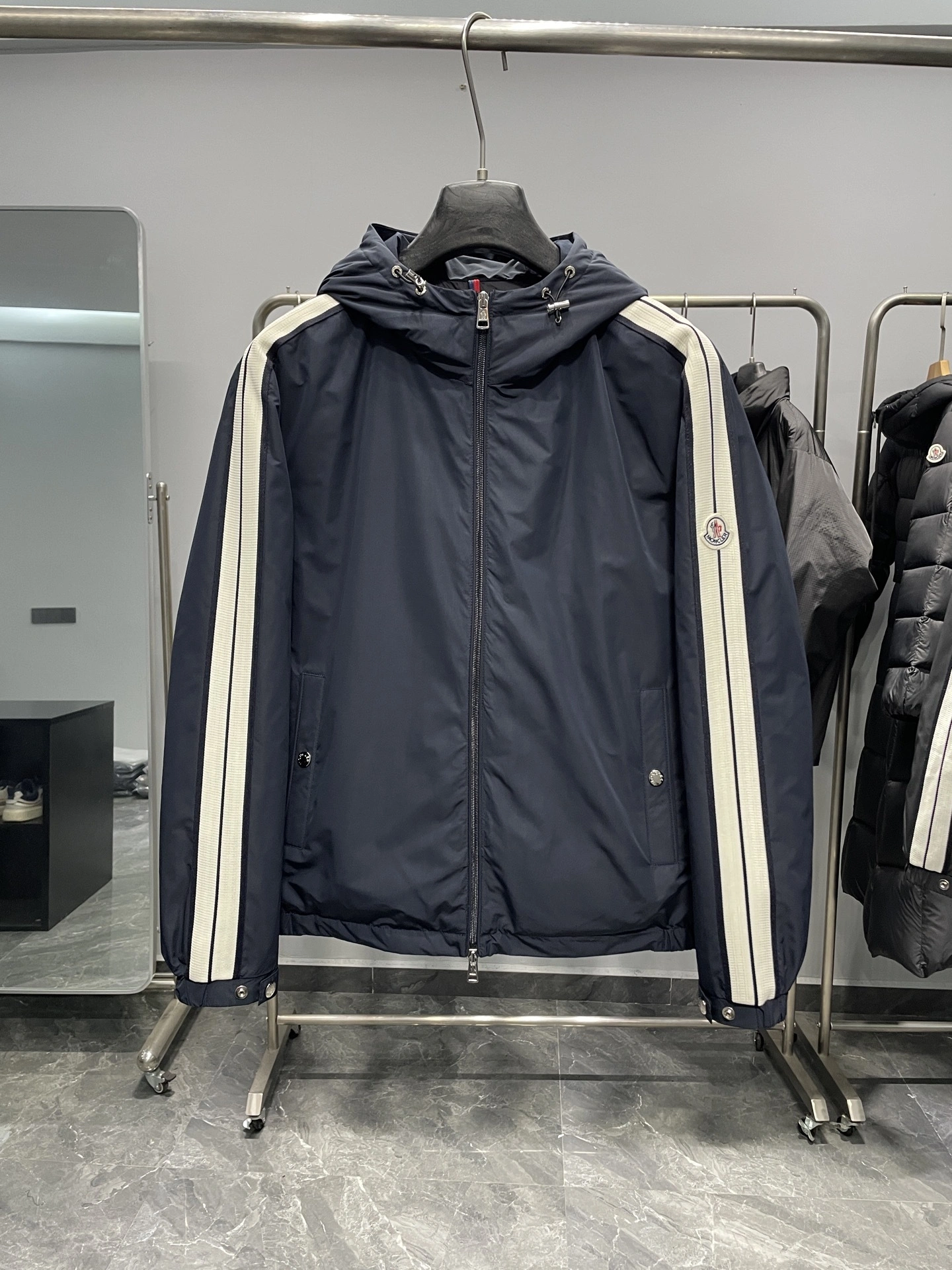 Bald Eagle-- 7o9385r high quality version Down jacket nylon 90% white goose down 2Colour item:E-F360K1812-2