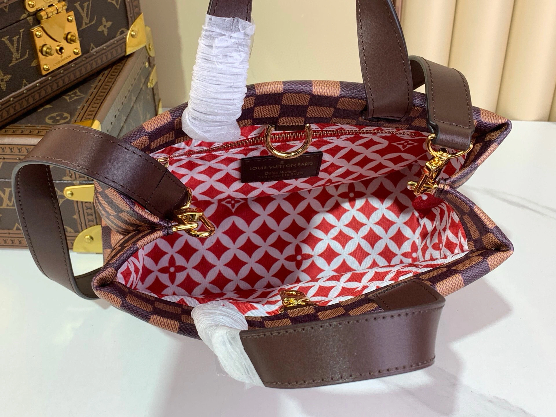 MOMO-- 8V N40810 high quality version Shopper PHARREL and NIGO collection's Hr cowhide item:E-B563I2147