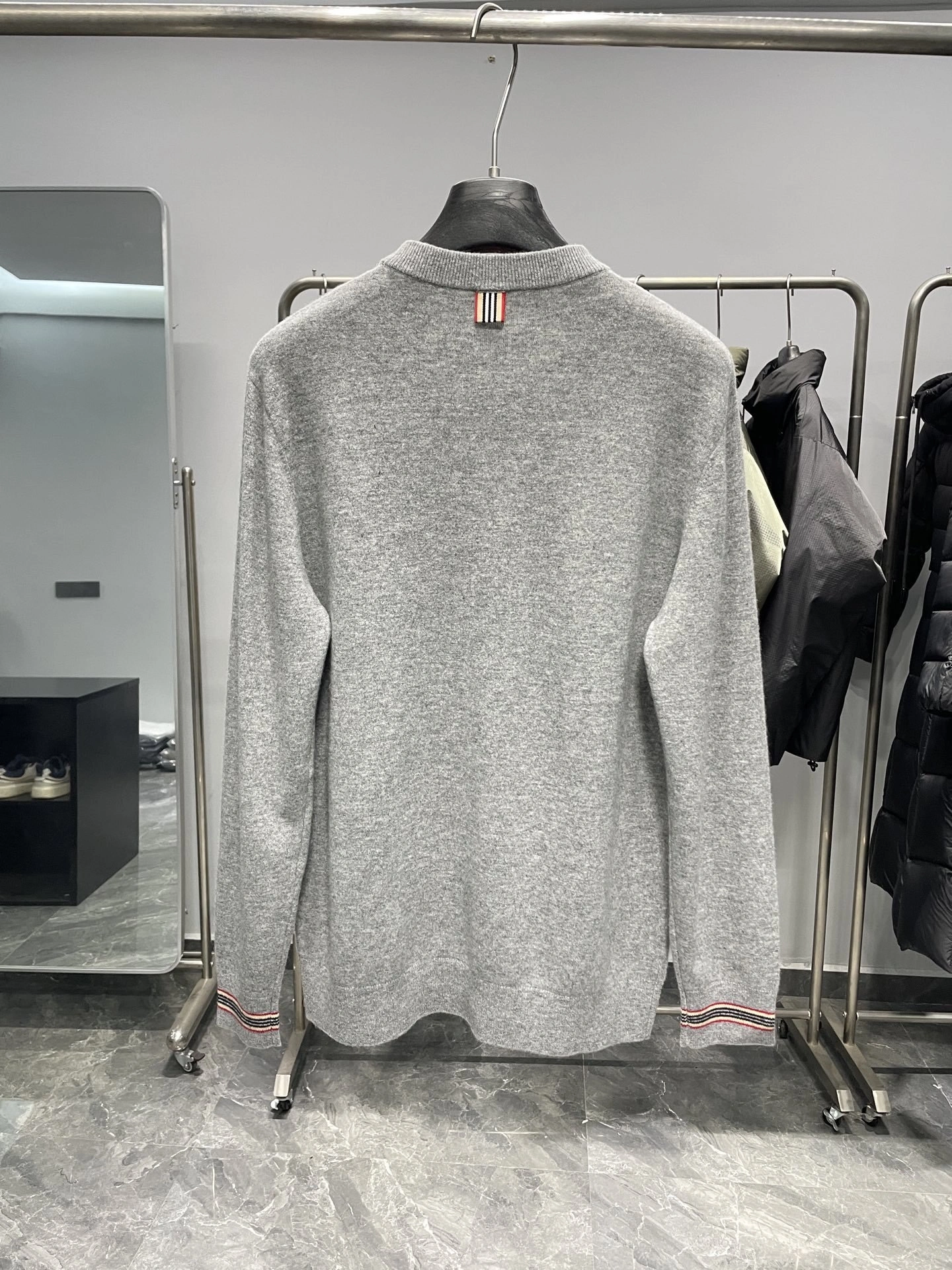 Bald Eagle-- 2ur25rry high quality version wool cashmere embroidery Soft and comfortable 2Colour item:E-F360K1811-2