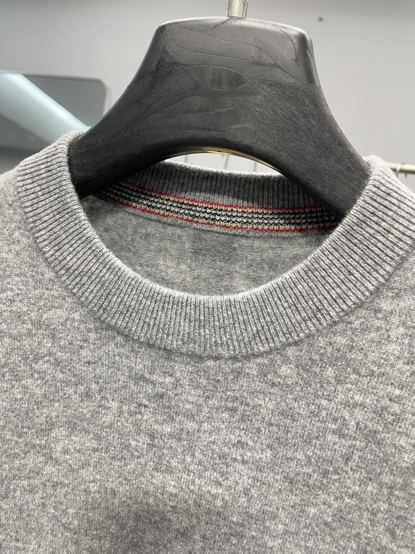 Bald Eagle-- 2ur25rry high quality version wool cashmere embroidery Soft and comfortable 2Colour item:E-F360K1811-2