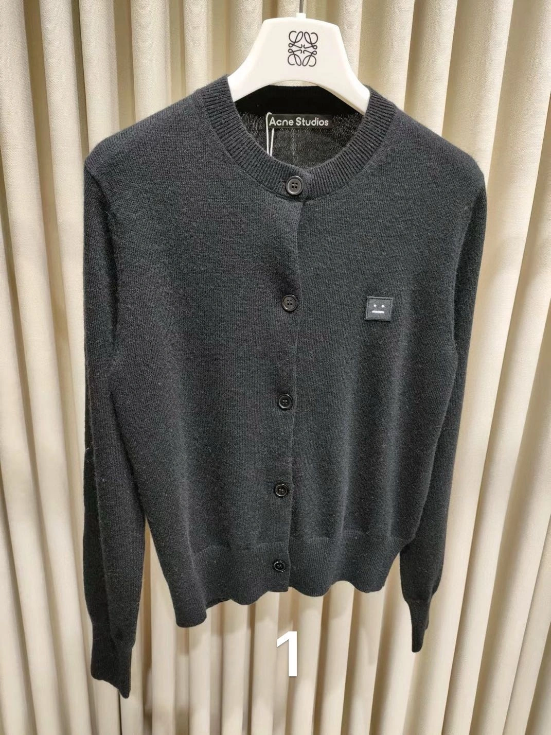 & victoria- 1395 wool item:D-F140J2125-8