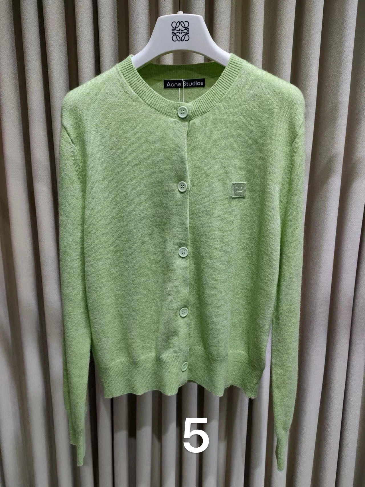& victoria- 1395 wool item:D-F140J2125-8