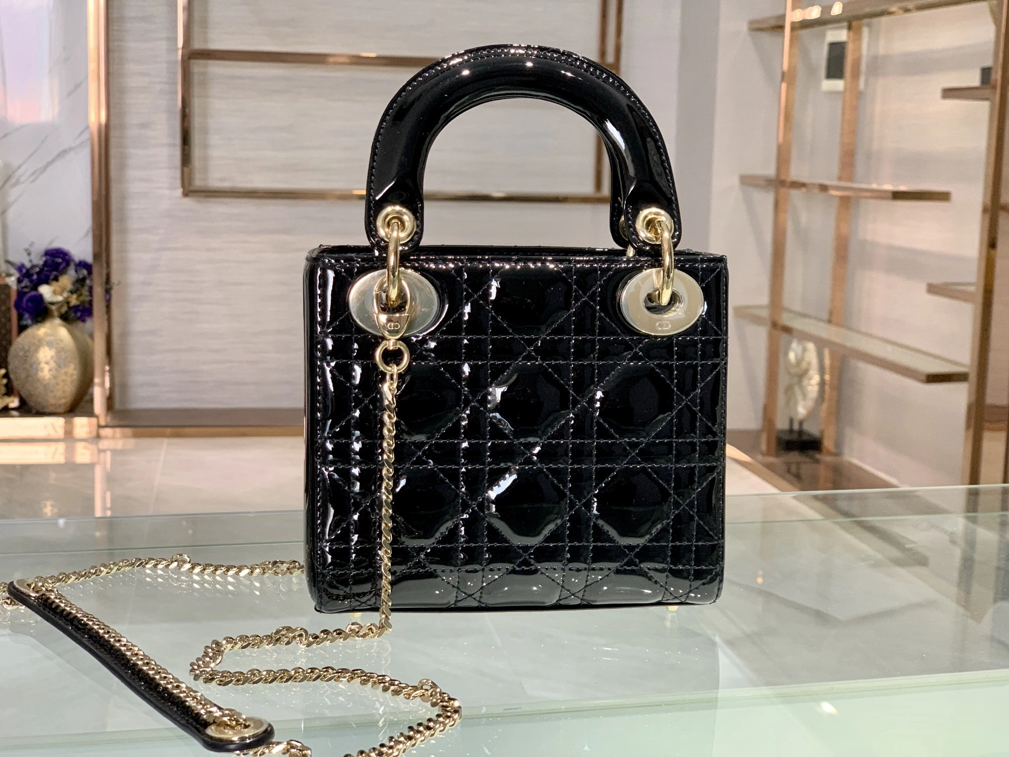 Custombag--M0505OWCB_M900 M0505OWCB-M900 Lady high quality version Black patent leather item：C-B803D0735