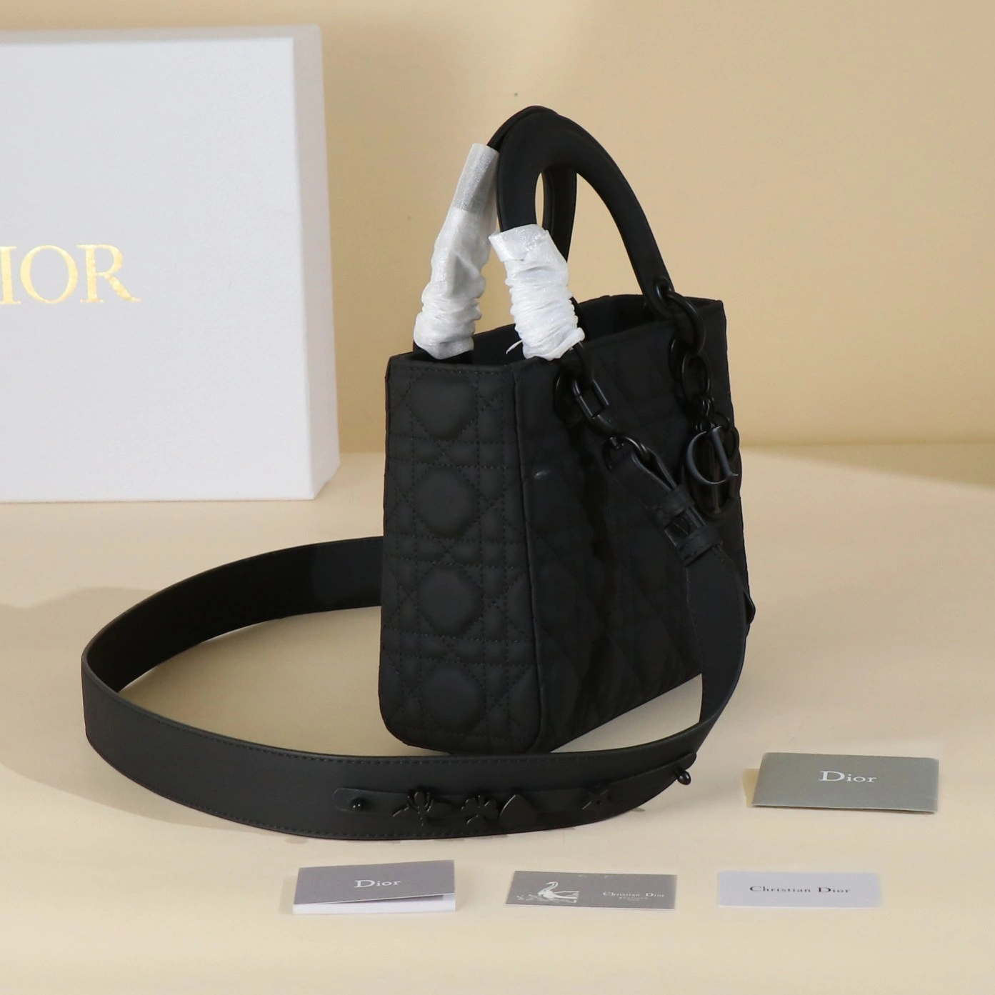 MOMO--4ior M0538SLOI-M989 high quality version lady dior my abcdior cowhide item:E-B000L2035T