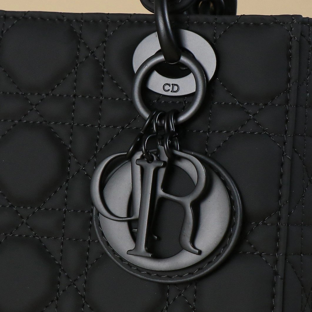 MOMO--4ior M0538SLOI-M989 high quality version lady dior my abcdior cowhide item:E-B000L2035T