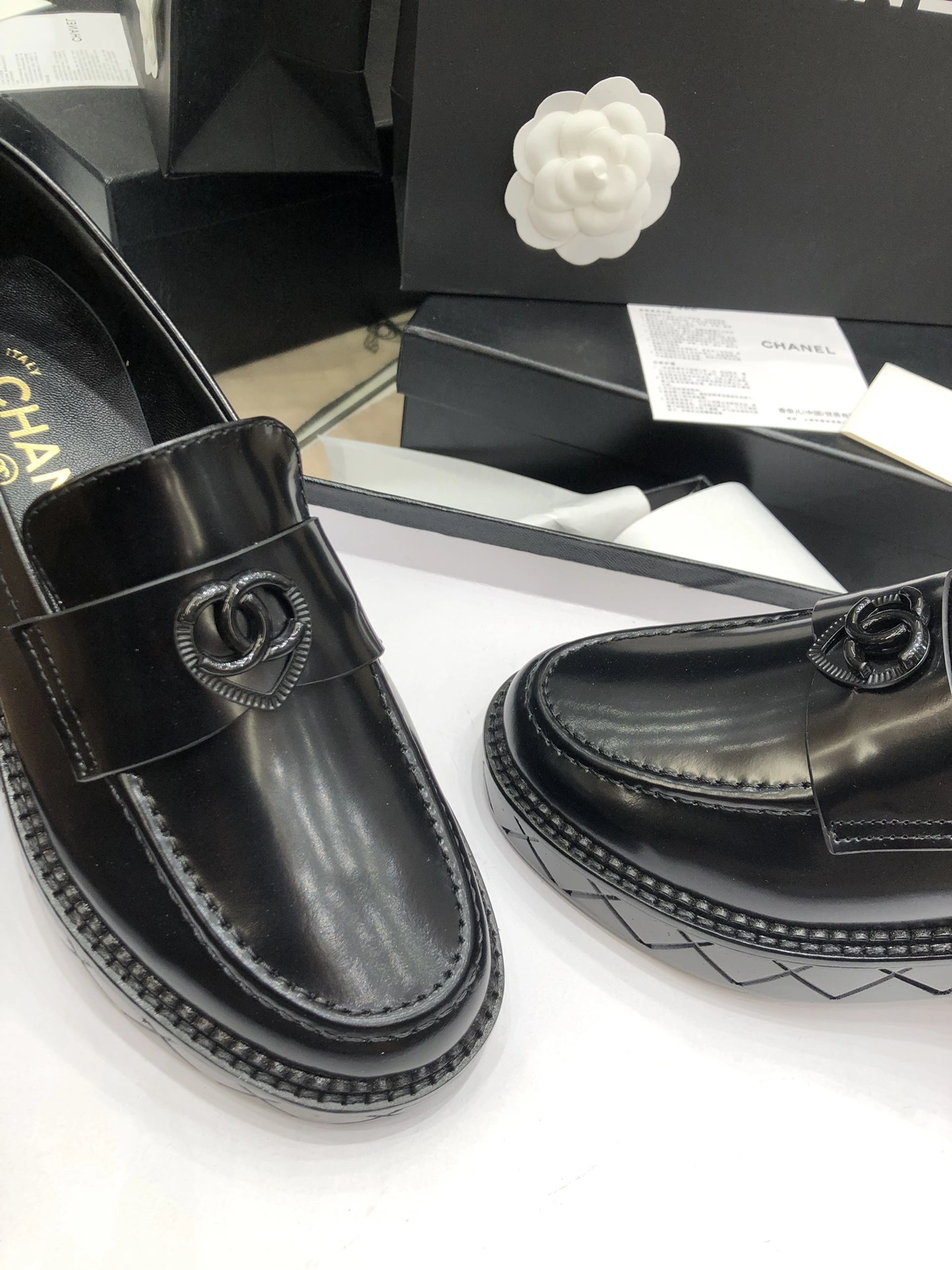 COCO--C 3h1958 G46072 B18479 94305 cowhide sheepskin Heel height： 4CM Waterproof：2CM item:D-X062L1019