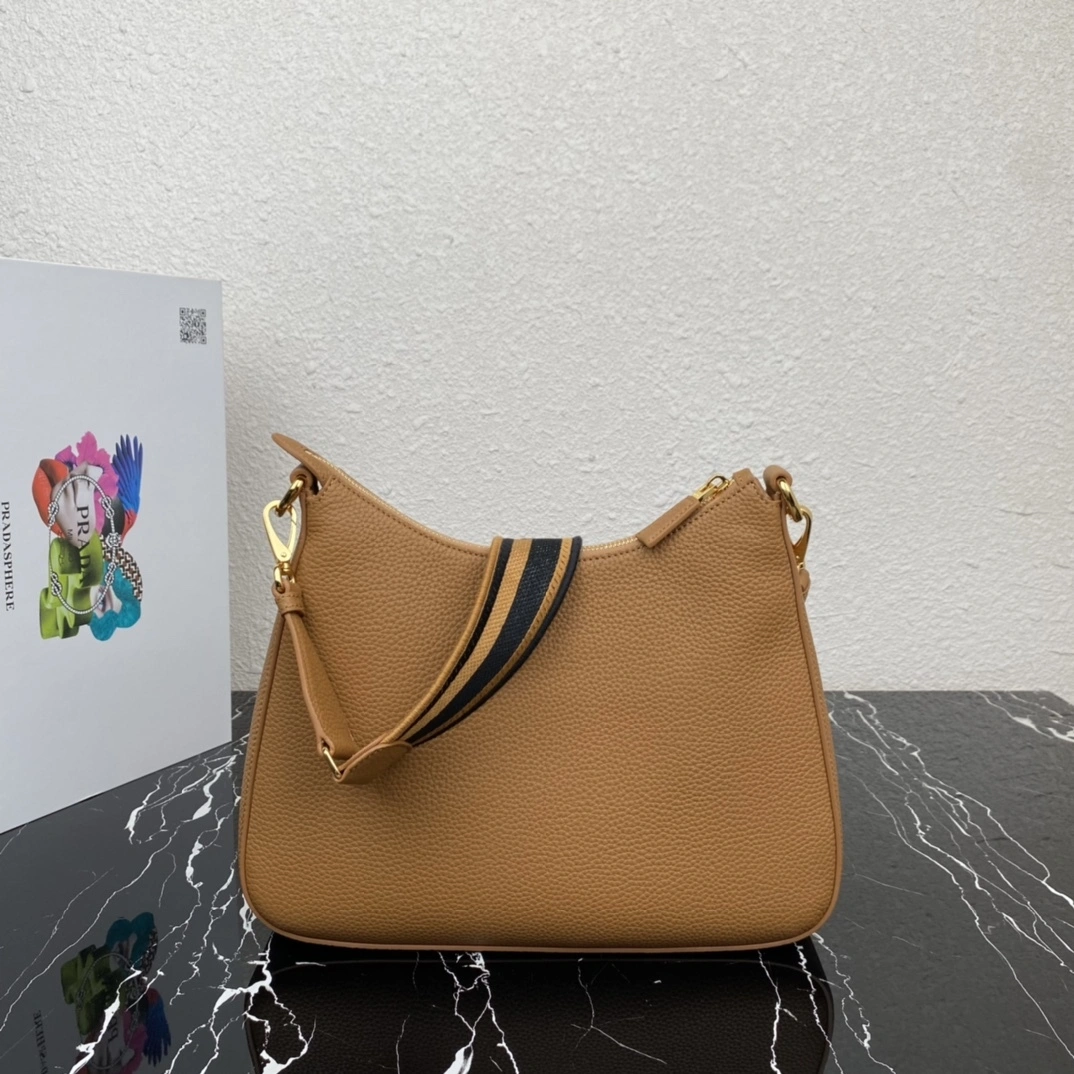 MOMO-- Pr141 1BC178_2DKV_F03CW_V_1OO cowhide sheepskin high quality version item:D-B063K2219