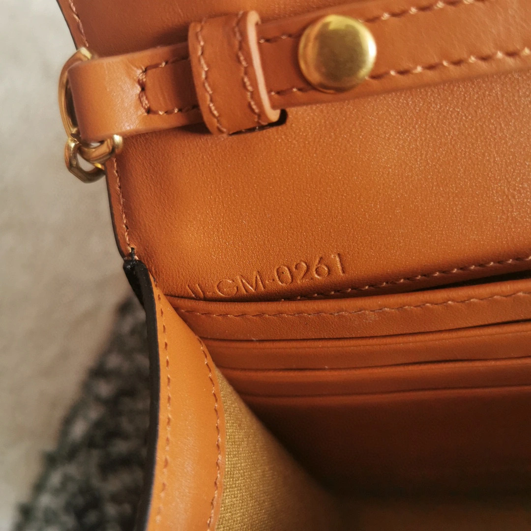 10H422 MAILLON TRIOMPHE CANVAS Sheepskin item:B-B063B1239