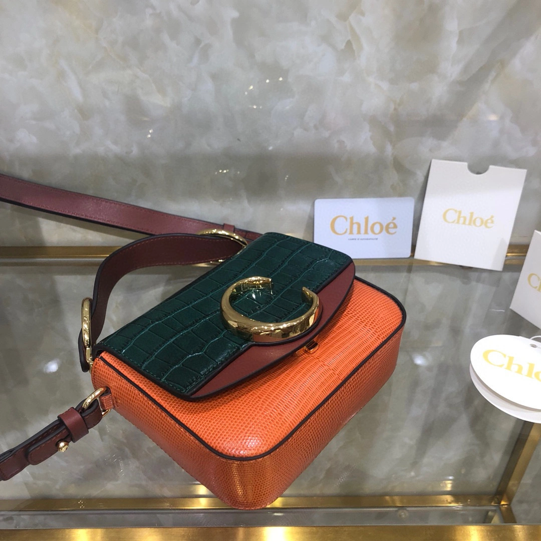1160 C Bag Crocodile pattern Calf leather item:B-B070B1103