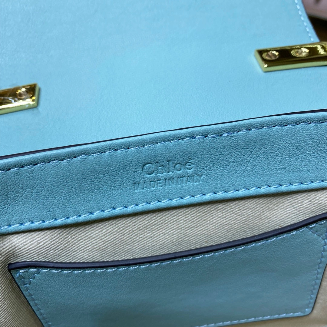 1160 C Bag Crocodile pattern Calf leather item:B-B070B1105