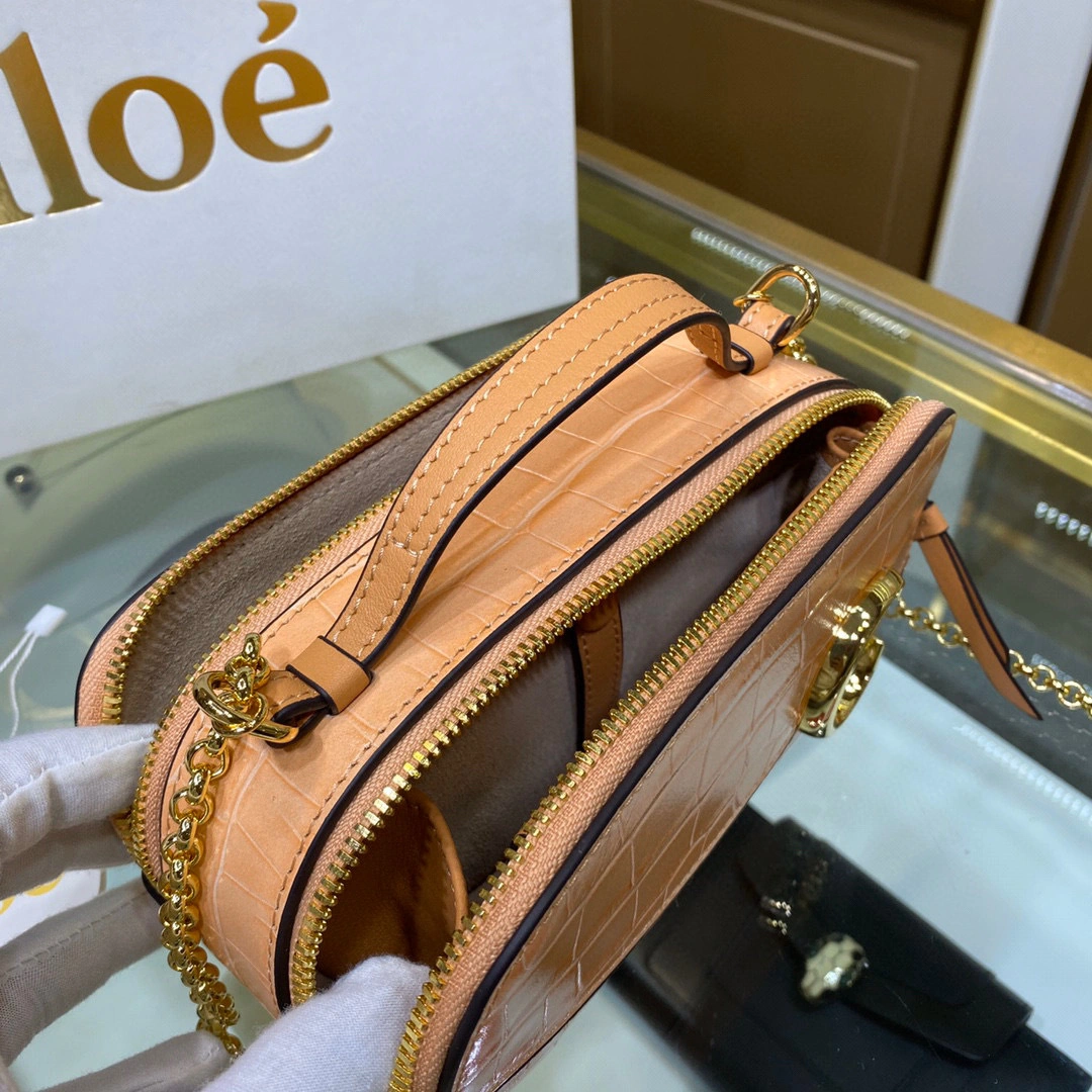 1225 C Bag item:B-B058B1117