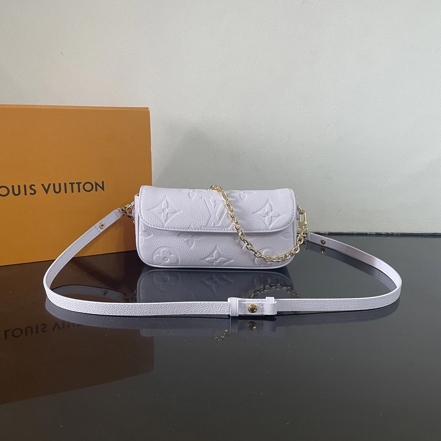 & MOMO-- 8V M25714 high quality version Wallet On Chain Ivy Sac Recoleta cowhide item:E-B177I0322