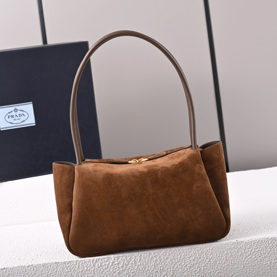 MOMO-- Pr141 1BA444_2C4S_F0324_V_OVX high quality version Soft Grain Hobo item:D-B225K1912