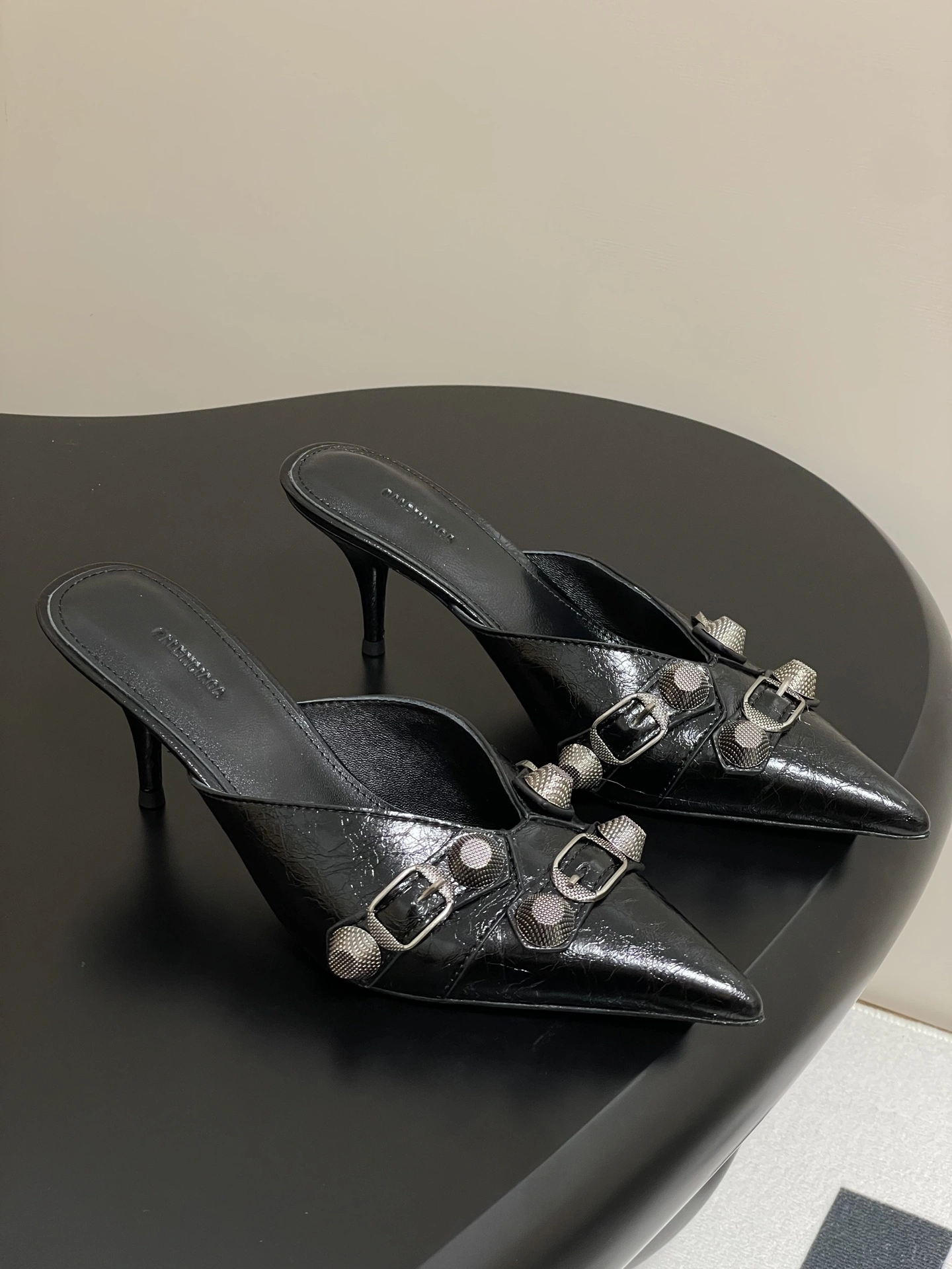 COCO-- 218593i161 714253WAD4E1081 Heel height：7CM Calfskin sheepskin waxed skin item:E-X313D4022