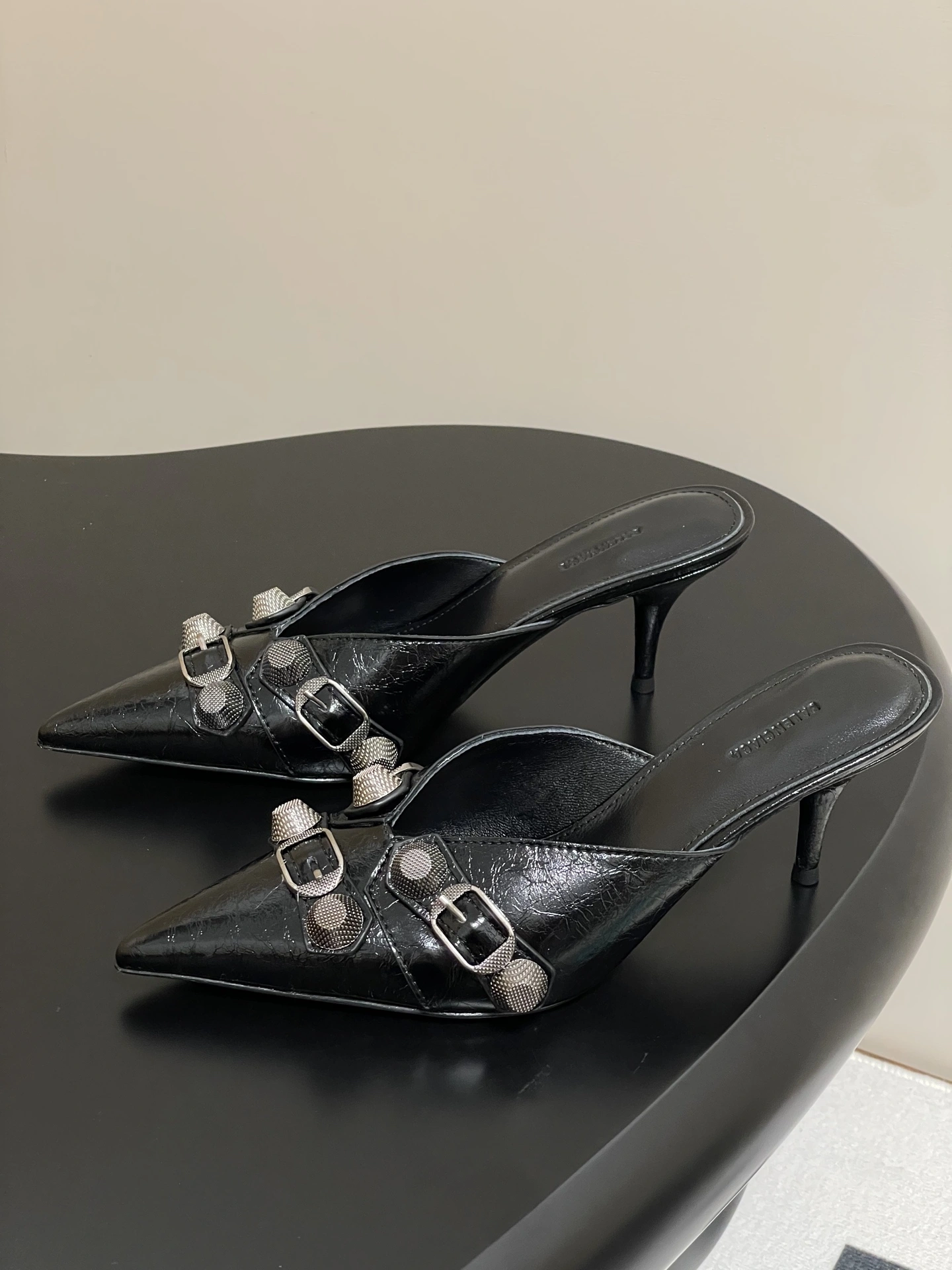 COCO-- 218593i161 714253WAD4E1081 Heel height：7CM Calfskin sheepskin waxed skin item:E-X313D4022