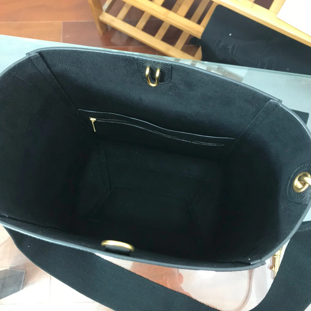 180543SEAU SANGLE Calf leather item:B-B000B1429