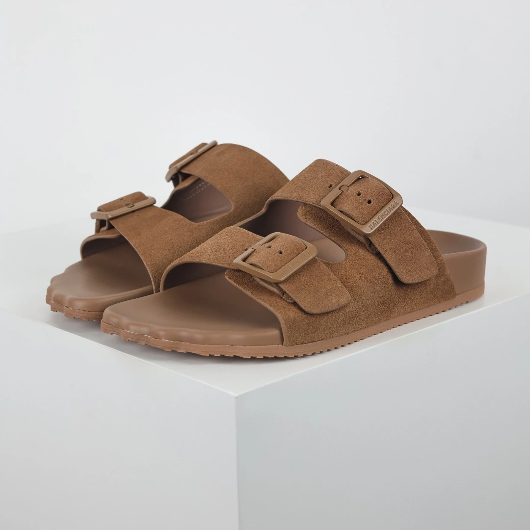 OOBB-- 218593i161 761726WCGA12200 761342WCGA12200 cowhide Thick soles：3CM item:D-X575H2967