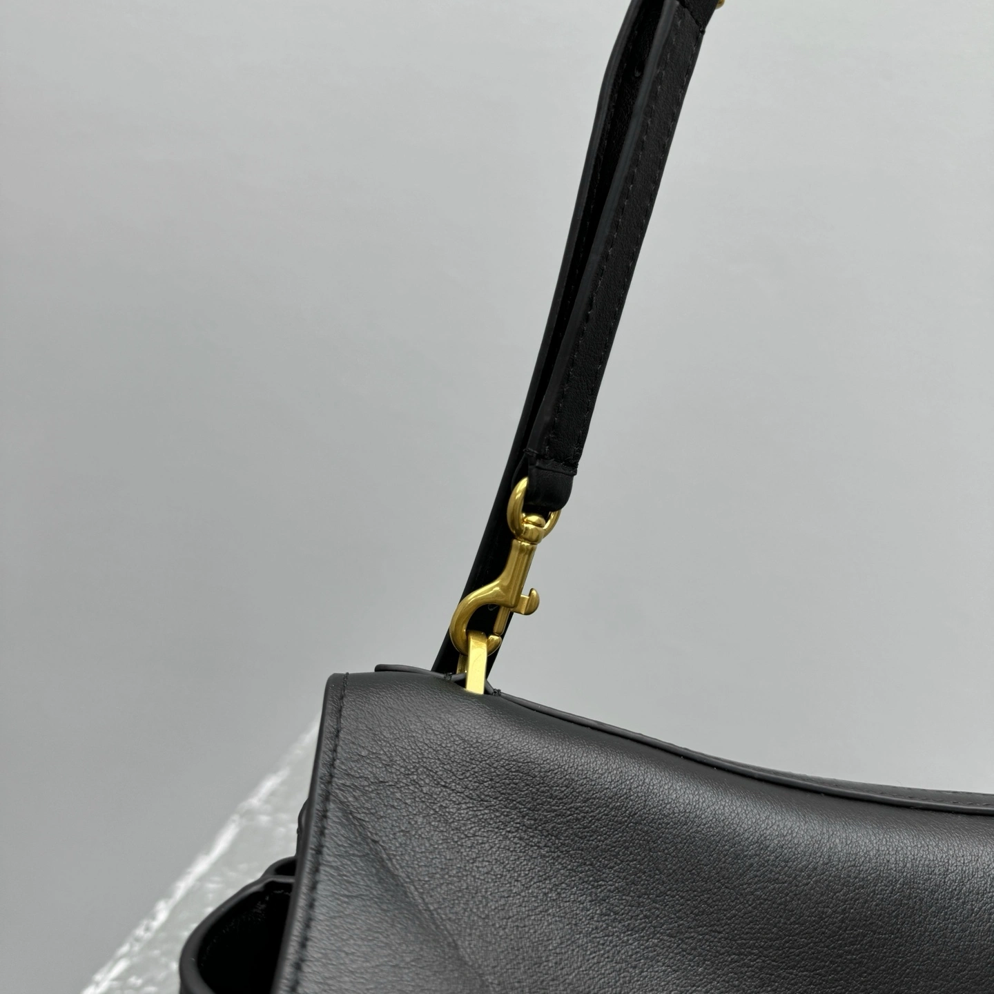 MOMO-- 218593i161 8217872AA4V1000 high quality version Rodeo Shouler Bag item:E-B664G1741