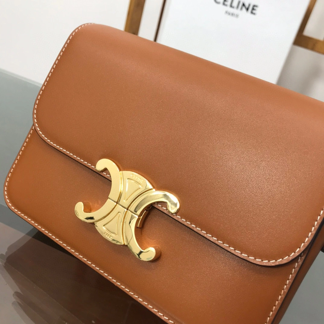 &187363BFN-04LU TRIOMPHE Calf leather item:B-B000B1426