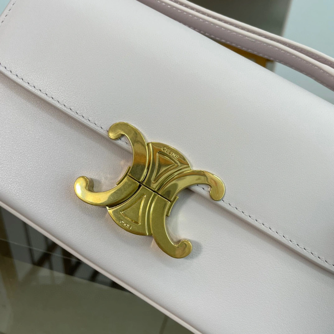 194143 Triomphe Shoulder Bag 2021s item:B-B000B1421