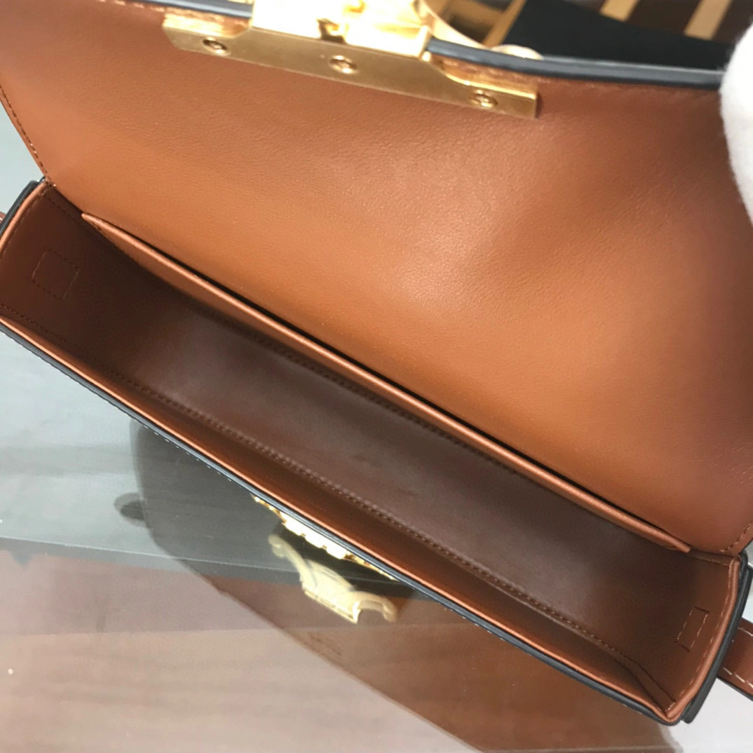 194143BFN-04LU Triomphe Shoulder Bag 2022s item:B-B000B1424