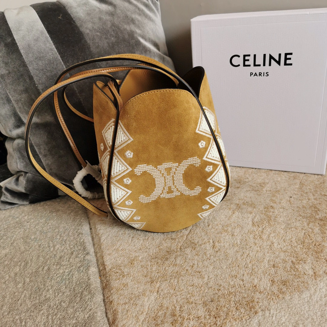 194983 MARLOU TRIOMPHE Embroidery cowhide item:B-B073B1259