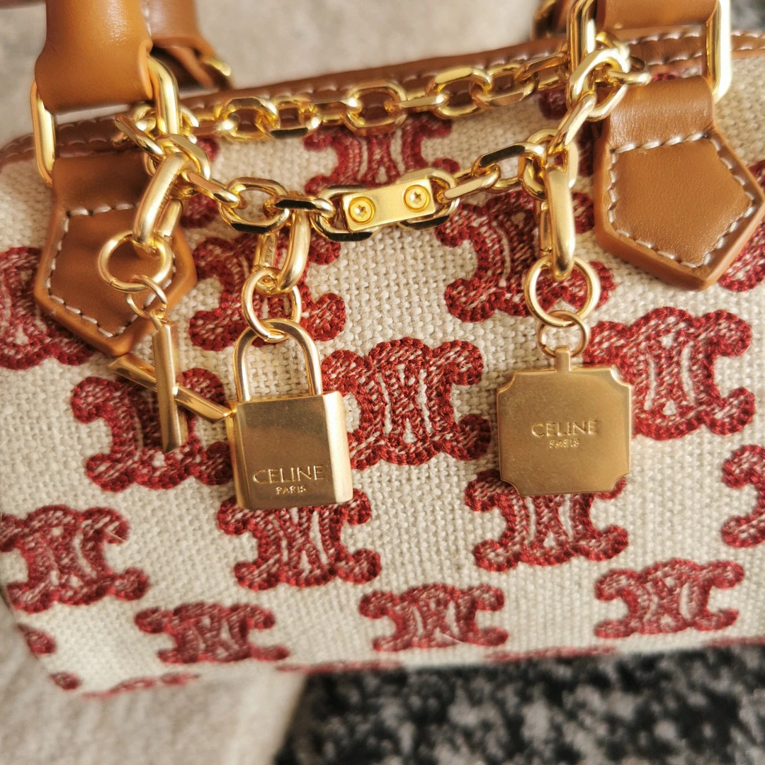 195112 Embroidery TRIOMRHE item:B-B065B1203