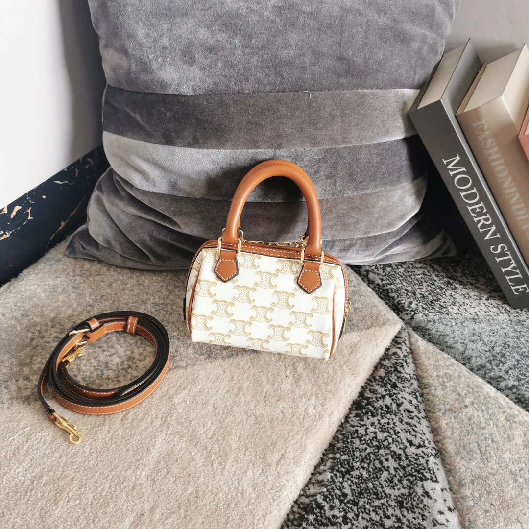 195112 TRIOMRHE item:B-B065B1204