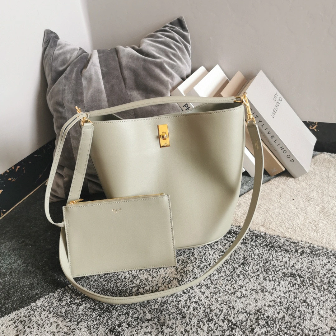 195573 BUCKET 16 Calf leather item:B-B115B1236